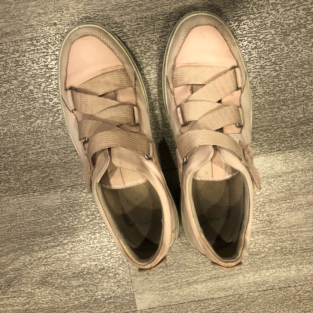 Worn leather Ecco wedges Sz 7.5